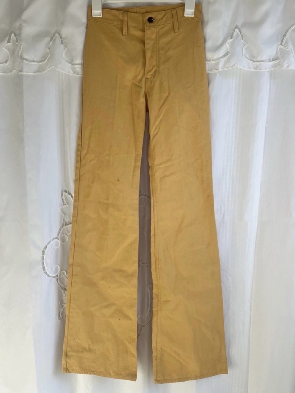 Vintage 70s Levi’s 517 Bell Bottom Flare Jeans Yellow Made in Belgium 26x34